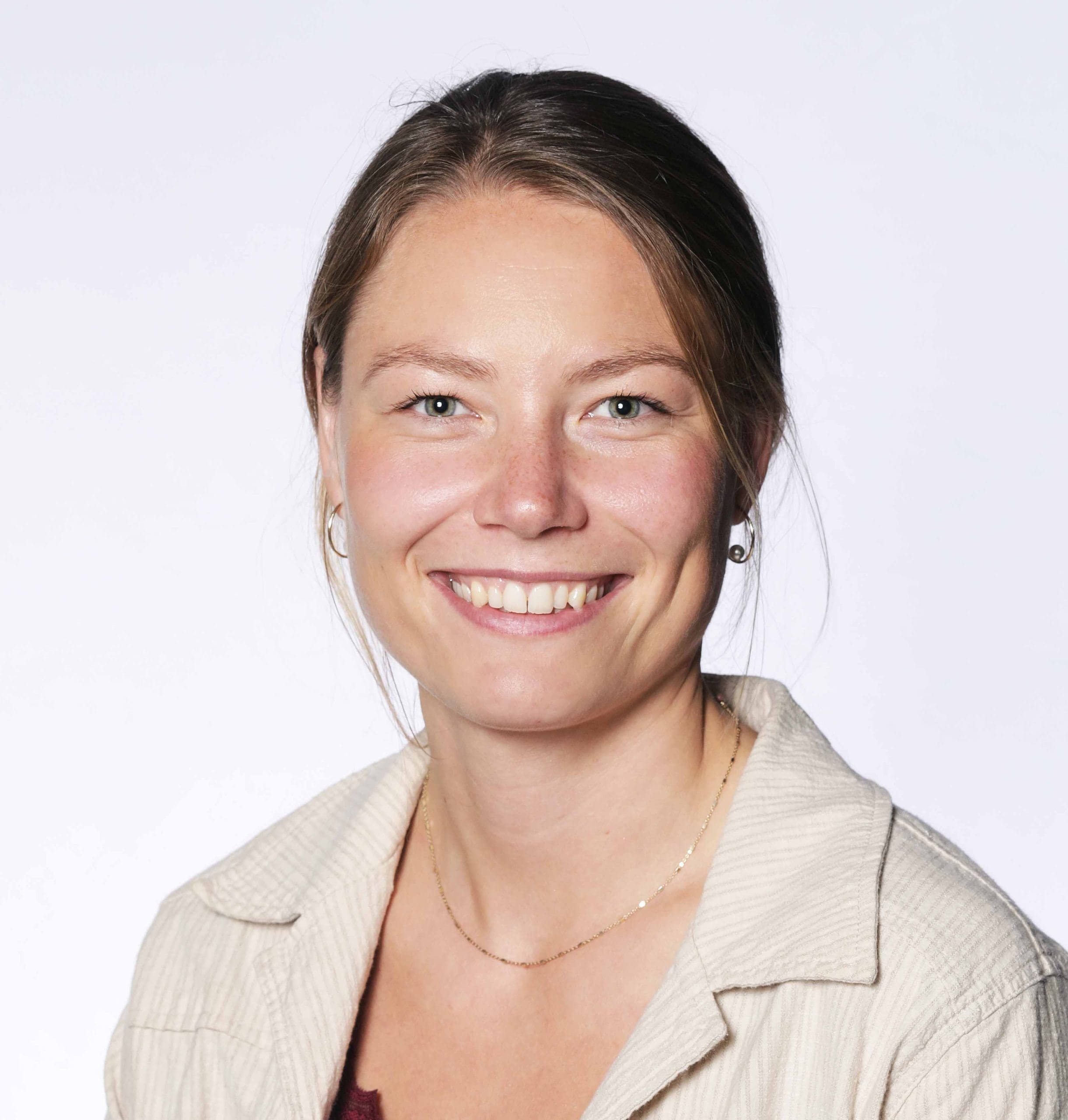 Julie Frost Dahlx web
